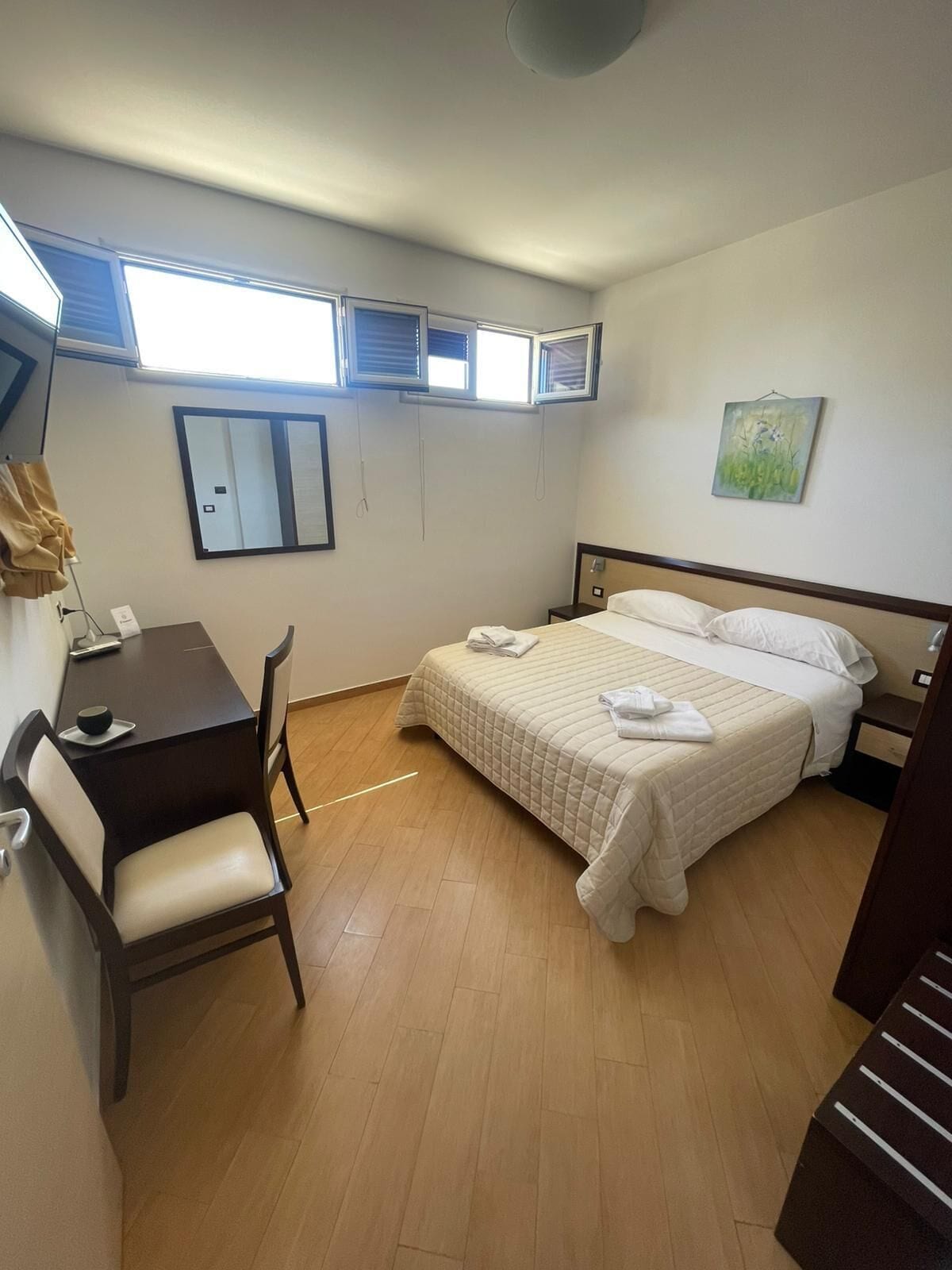 Literie de qualité supérieure, couette en duvet d'oie, minibar, bureau
