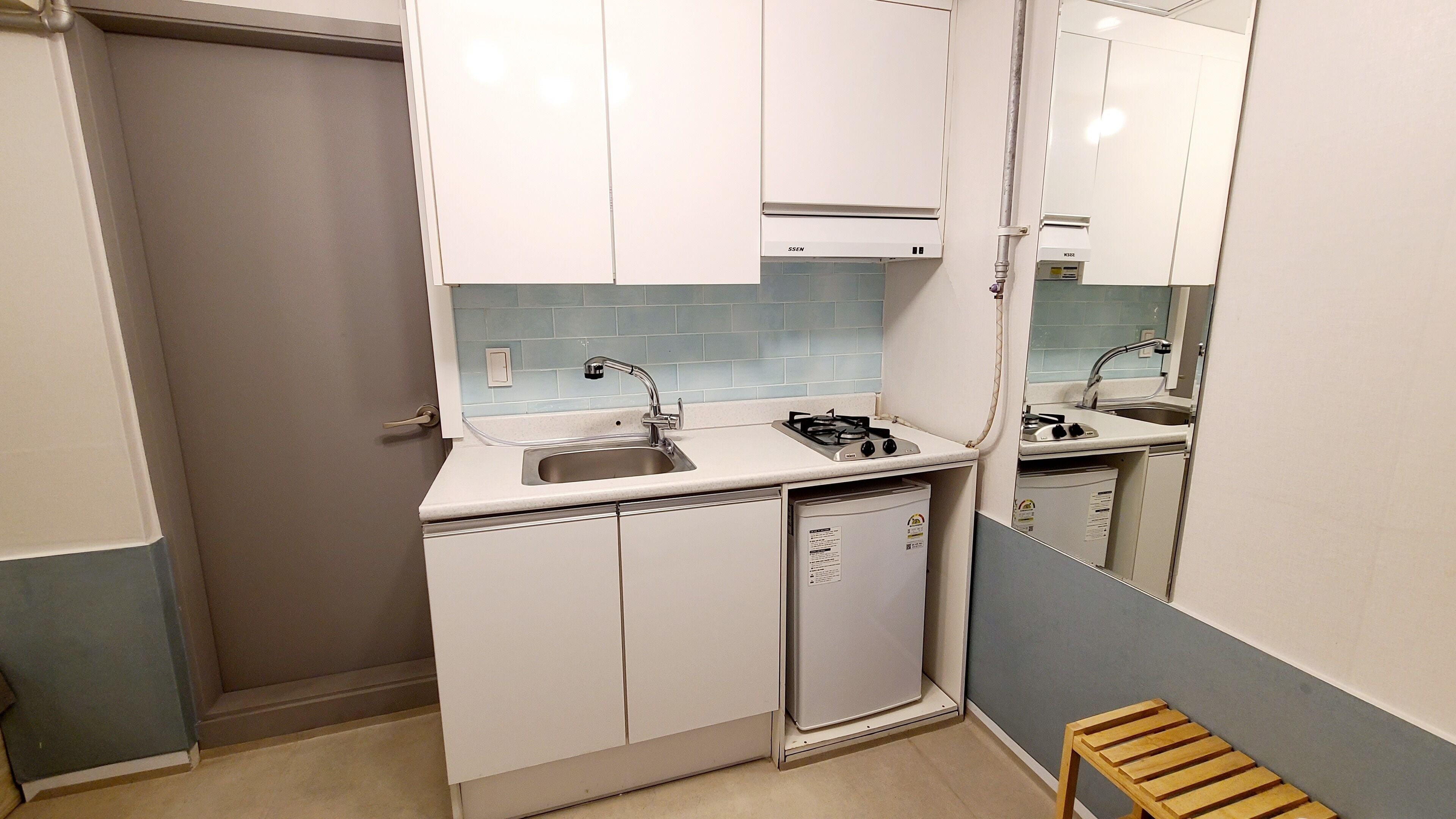 1 bedroom, desk, free wifi