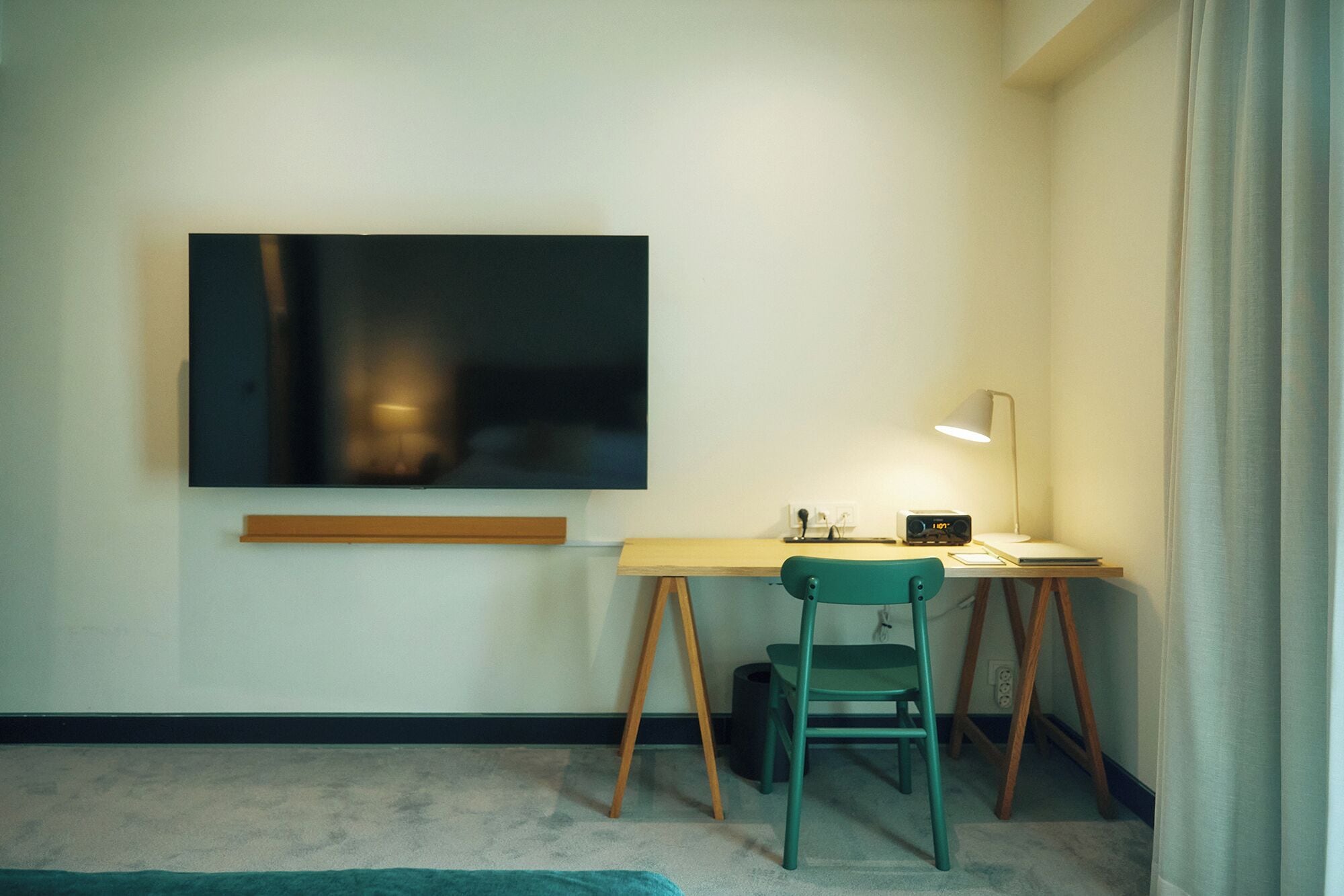 West Double Lacasa (Assign random rooms with different room structures, same room size) | Premium bedding, in-room safe, desk, free WiFi