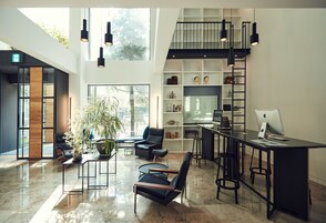 Sala de estar en el lobby