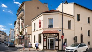 Front of property - Hôtel des Bains (Maisons-Alfort)