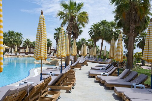 Amphoras Aqua Adults Friendly