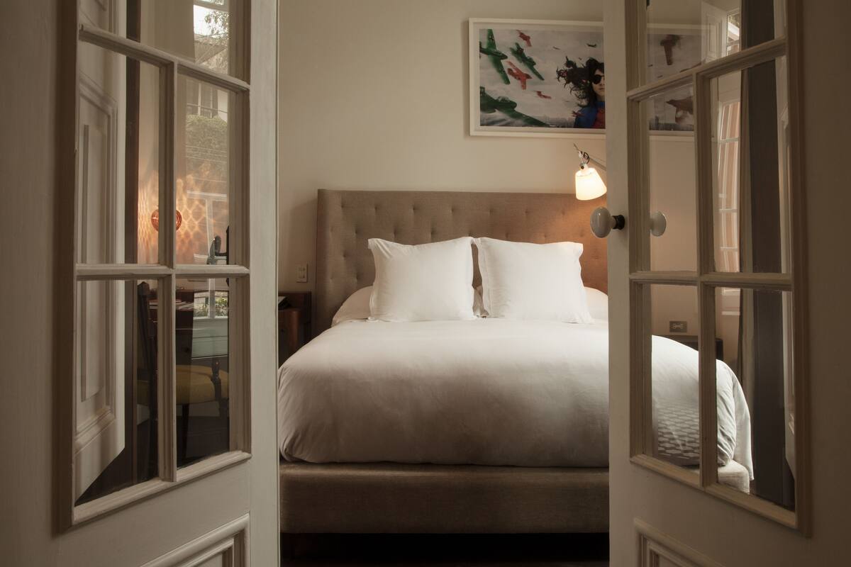 Værelse - 1 queensize-seng (Alcoba) | Premium-sengetøj, dundyner, senge med topmadrasser, minibar