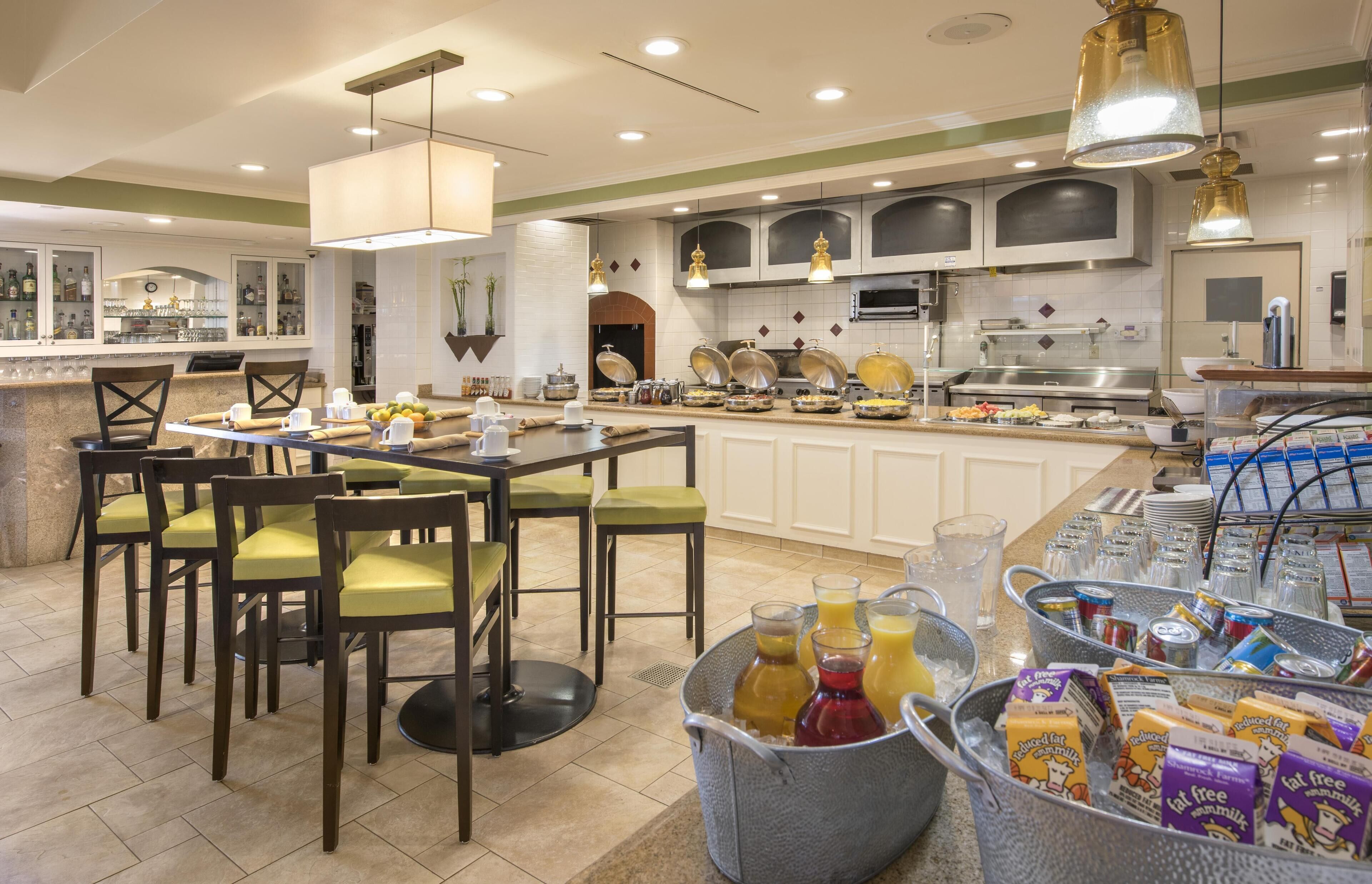 daily cooked-to-order breakfast for a fee