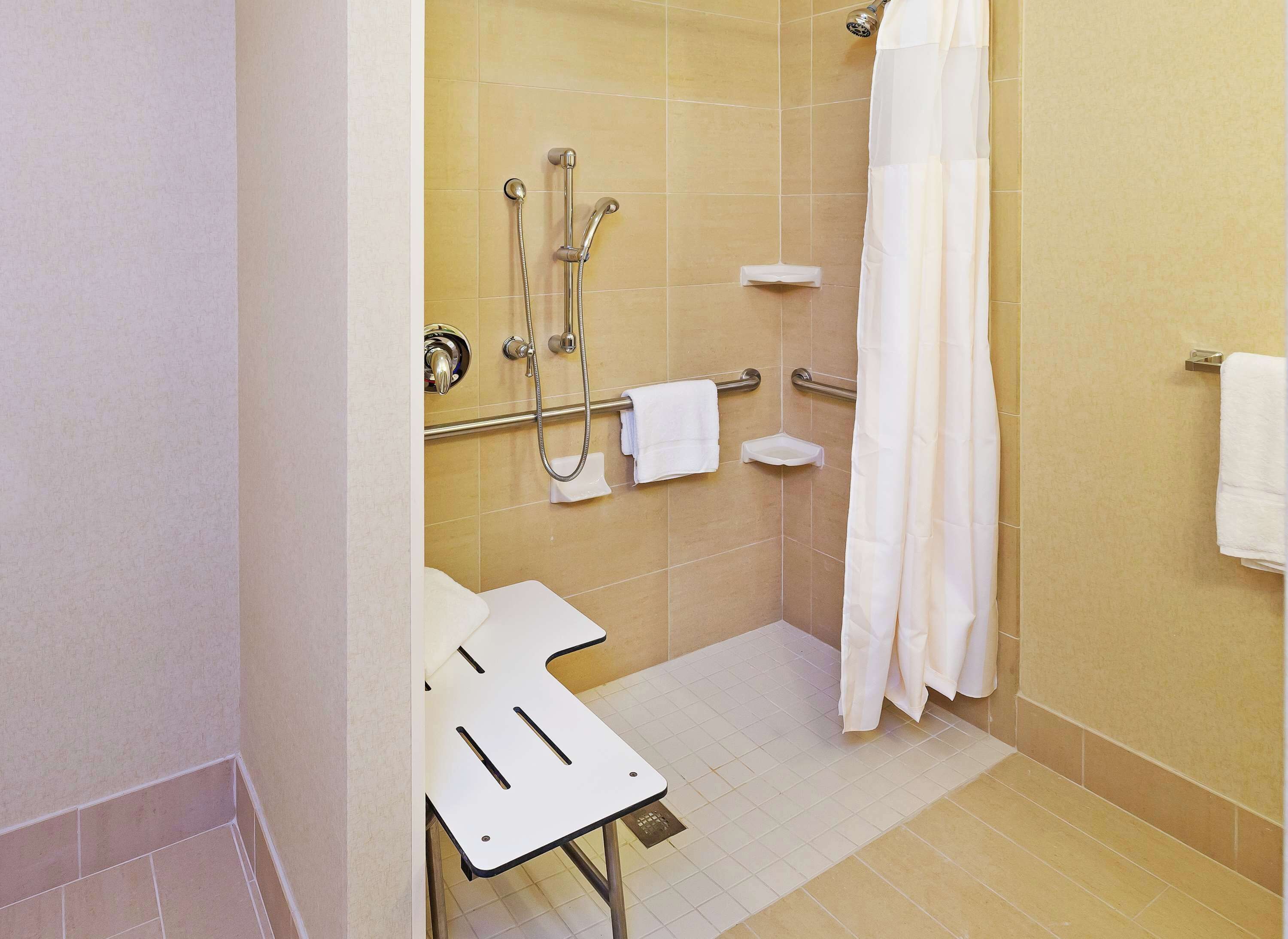 shower, free toiletries, towels