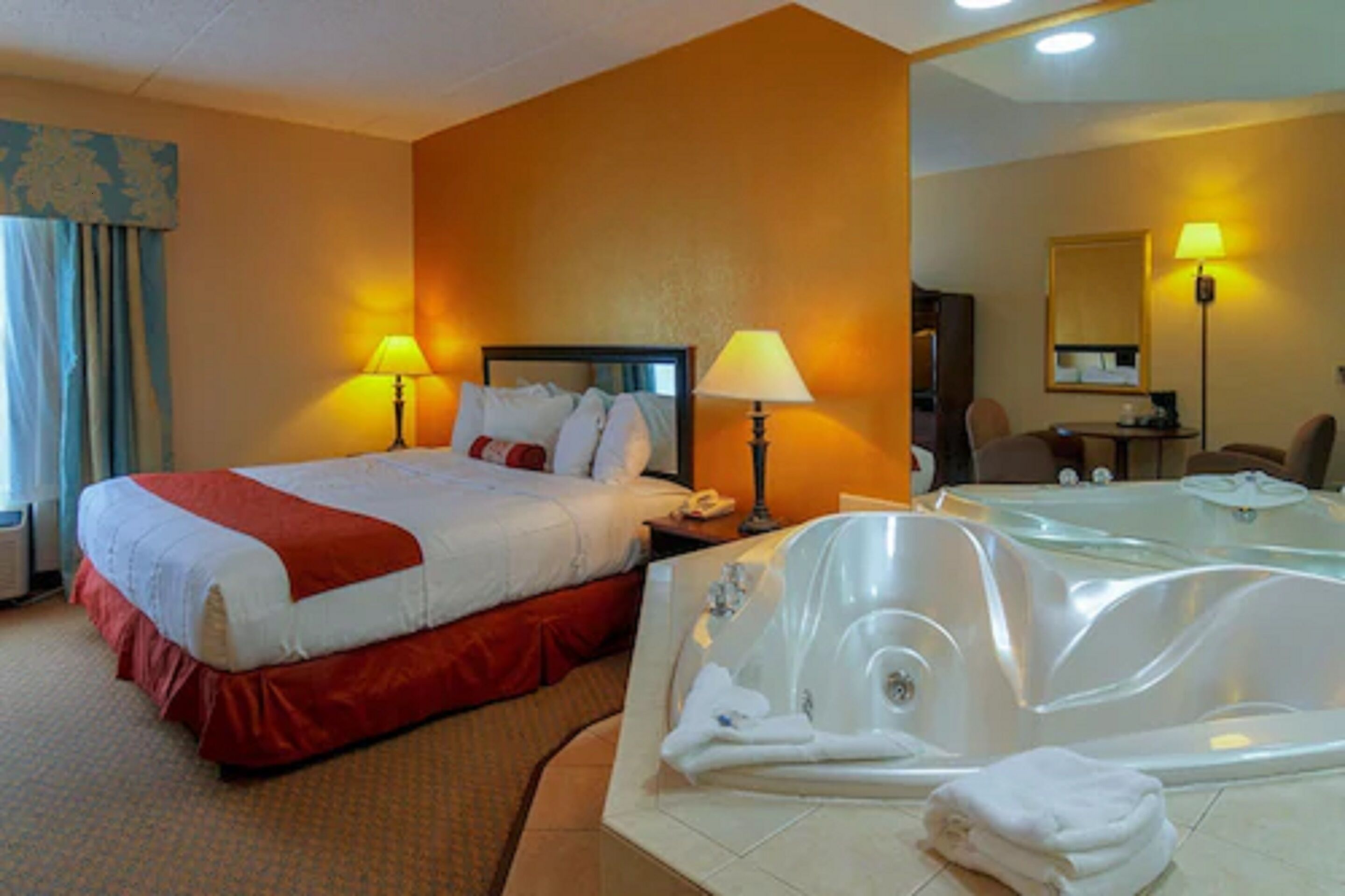 套房 (Jacuzzi) | 客房景观