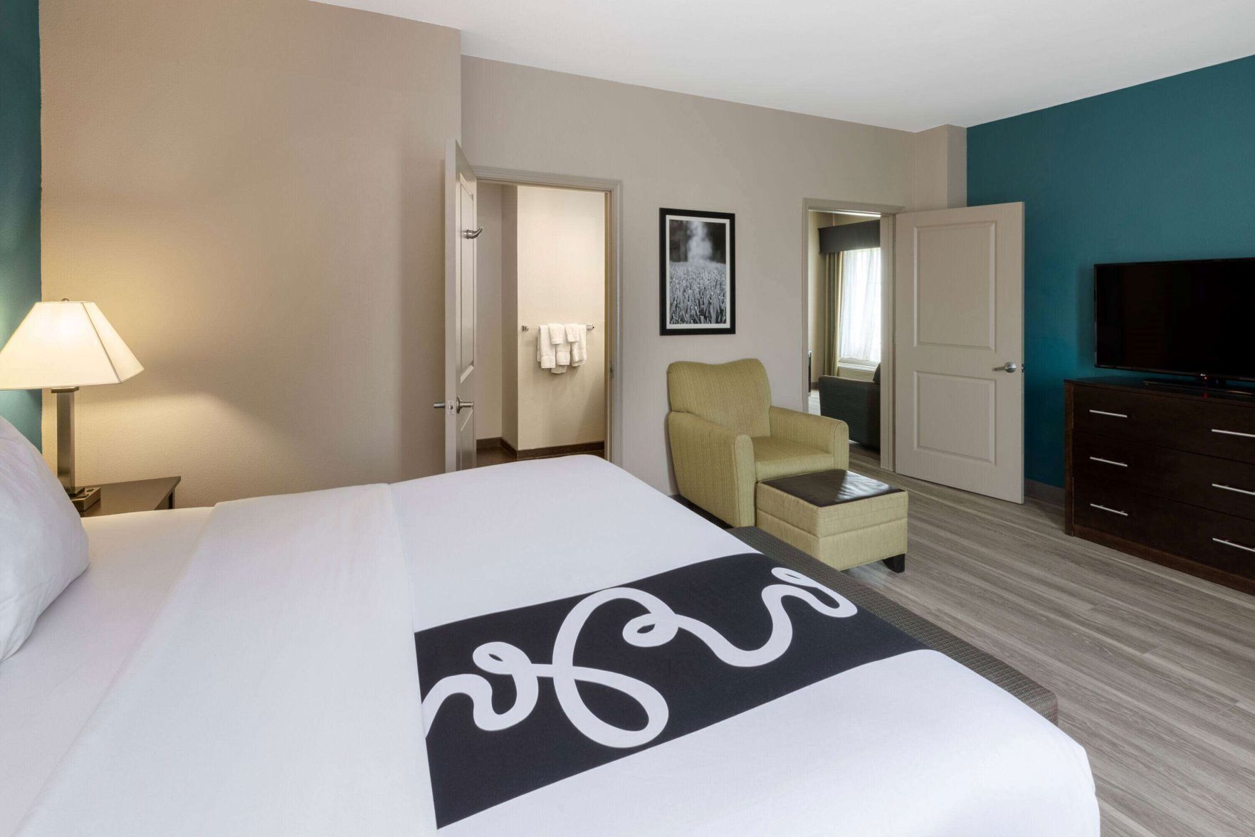 Premium bedding, down comforters, pillowtop beds, desk