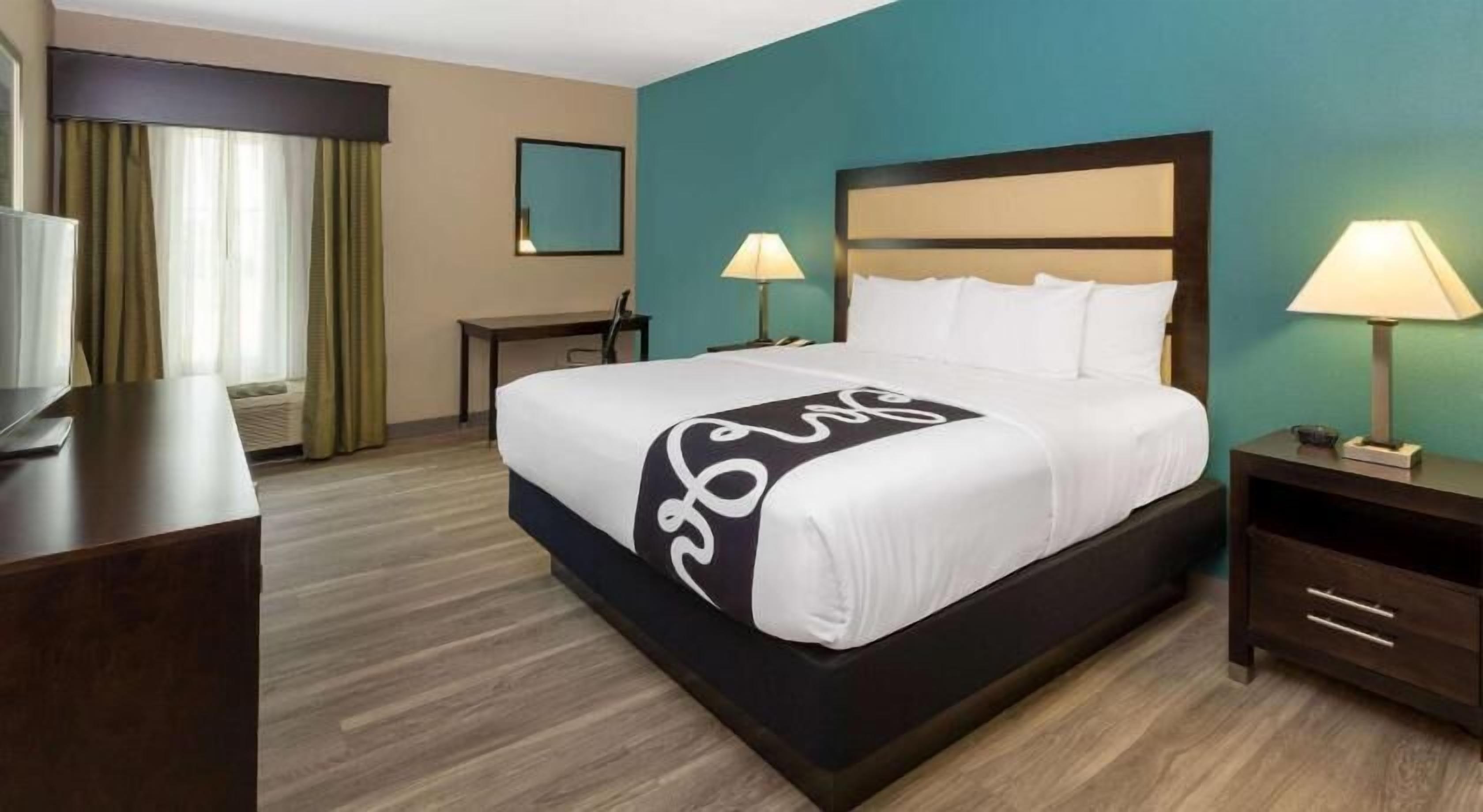 Premium bedding, down comforters, pillowtop beds, desk