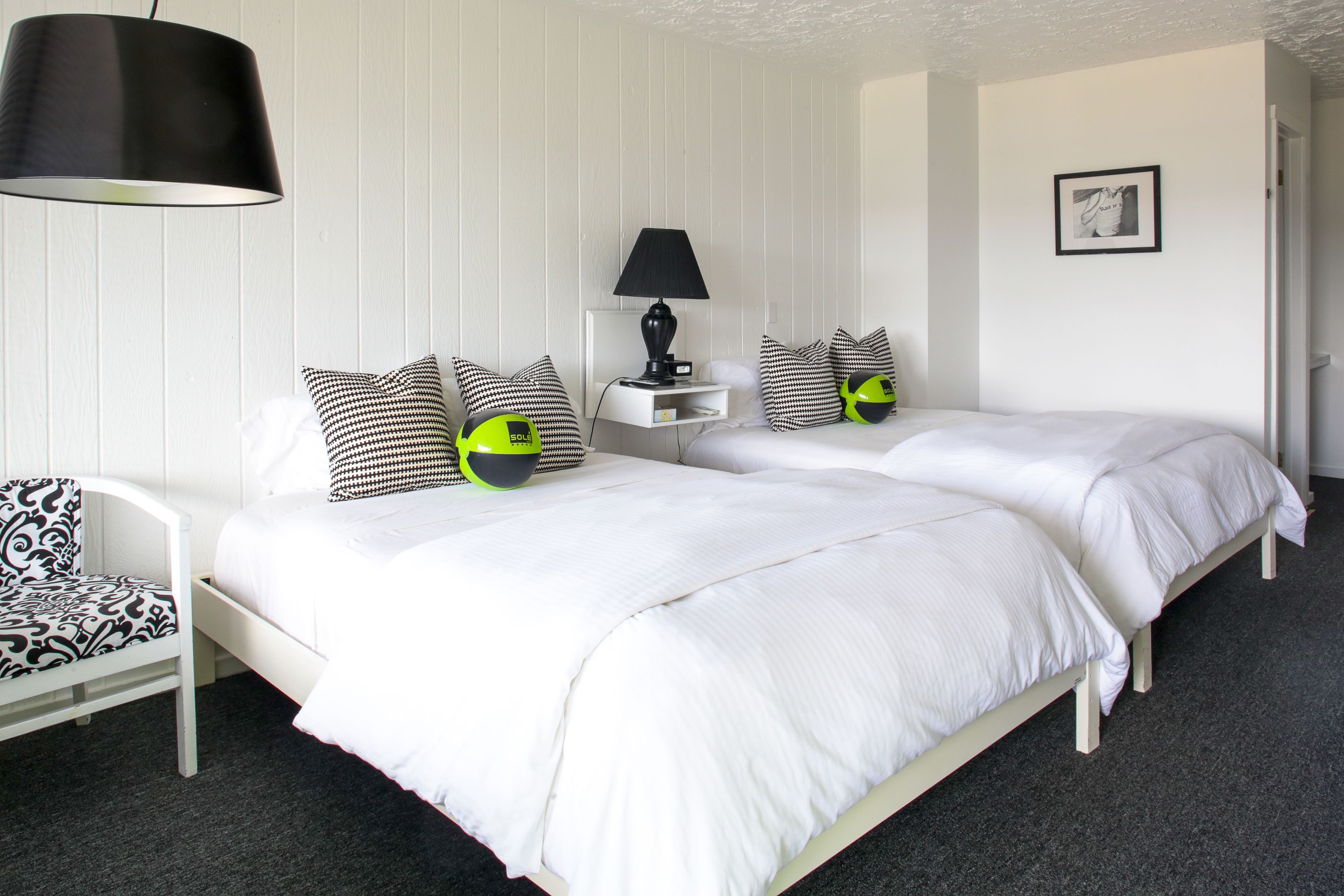 مكواة/لوح كي وأسرّة أطفال/رضّع (مجانًا) وواي فاي مجانًا وملاءات أسرّة