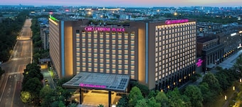 Crowne Plaza Chengdu West by IHG