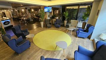 Sala de estar en el lobby