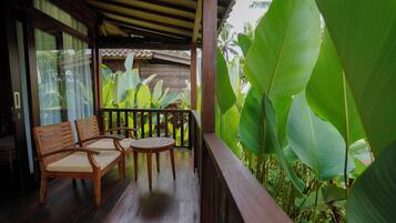 Joglo Villa Garden View | Balcony