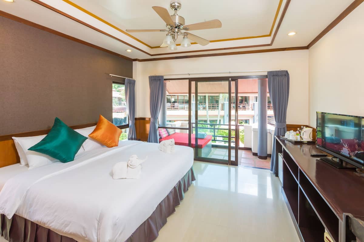 1 bedroom, minibar, in-room safe, desk