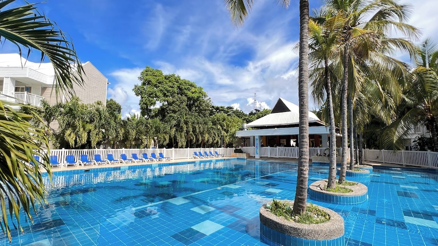 Hotel Blue Cove by On vacation