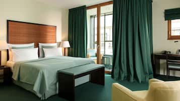 1 bedroom, premium bedding, down duvets, in-room safe