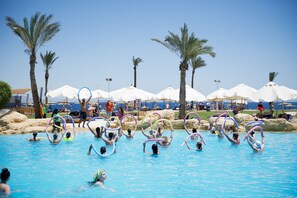 6 outdoor pools, sun loungers - Amphoras Beach - Ultra All Inclusive (Sharm El Sheikh)