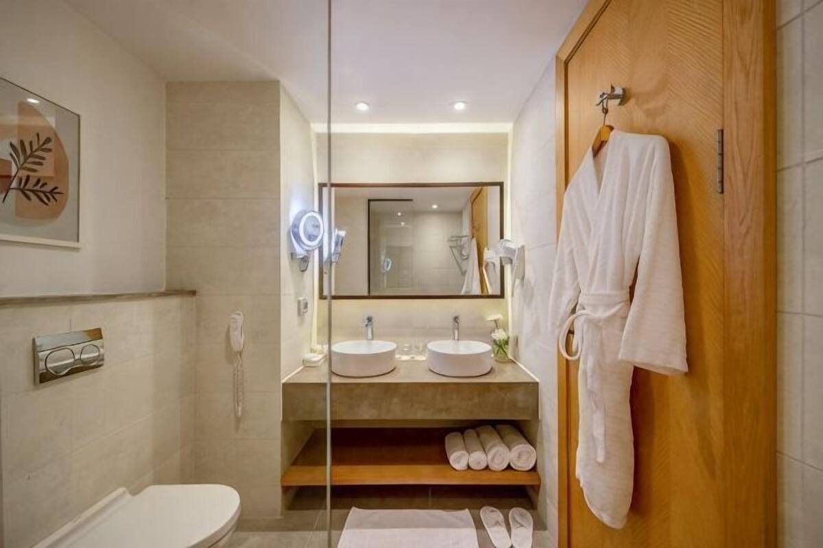 Free toiletries, hair dryer, bidet, towels