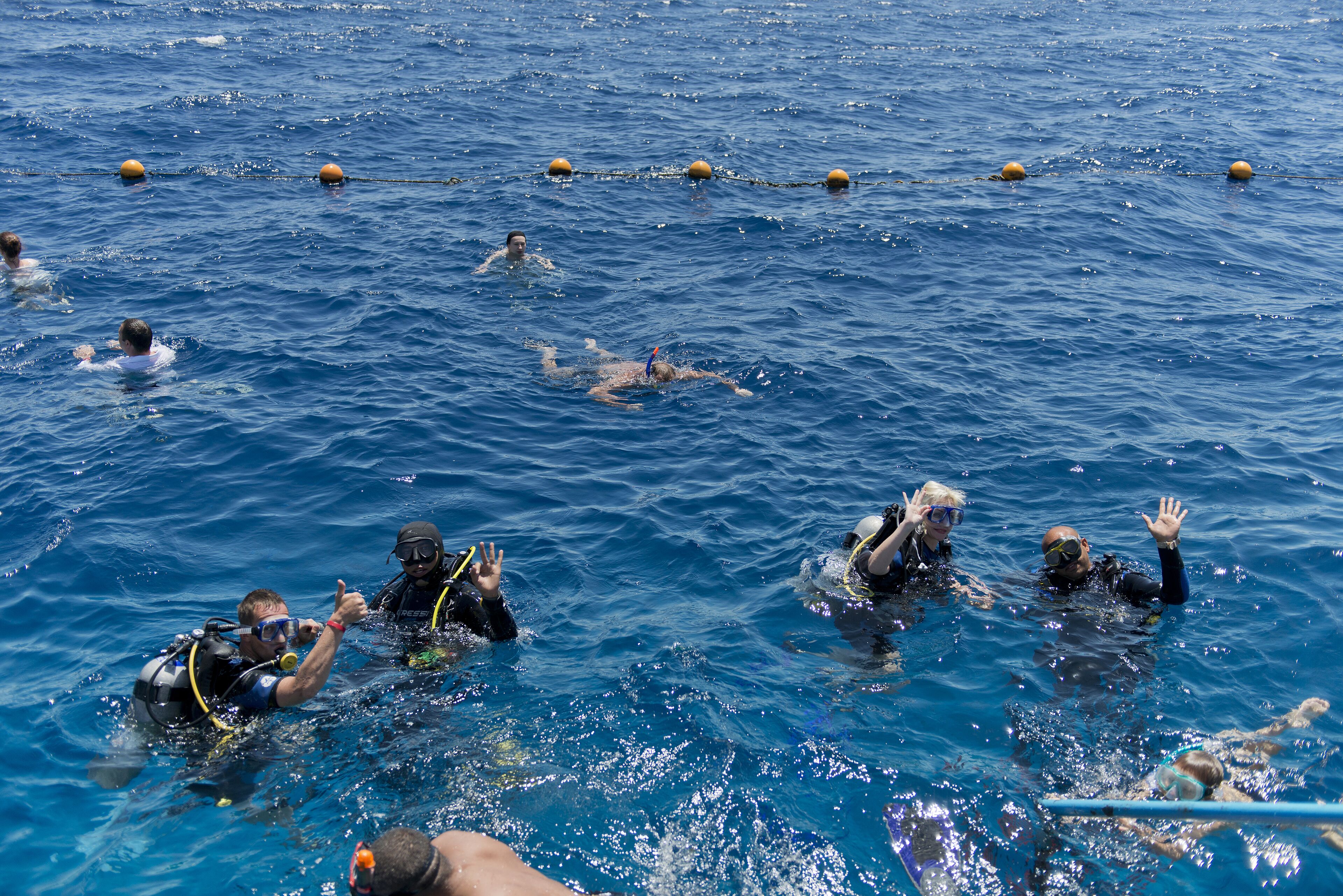 Privatstrand, Sporttauchen, Volleyball, Strandbar