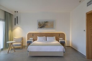 Minibar, in-room safe, bed sheets - Amphoras Beach - Ultra All Inclusive (Sharm El Sheikh)