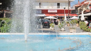 Fountain - Hermes Hotel (Kassandra)