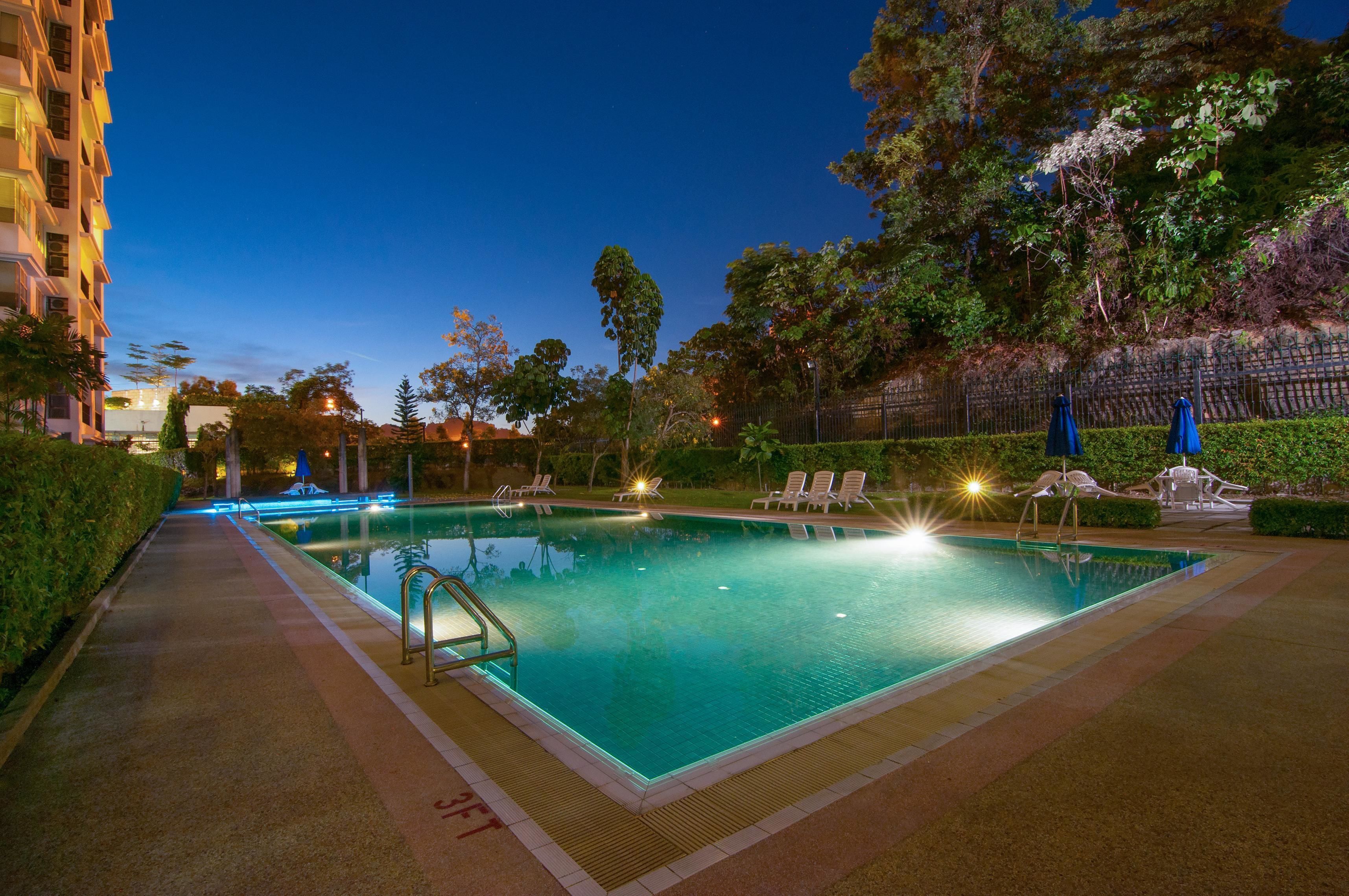 2 outdoor pools, open 8:00 am to 9:00 pm, pool umbrellas, pool loungers