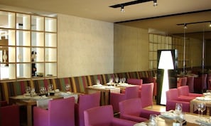 用餐