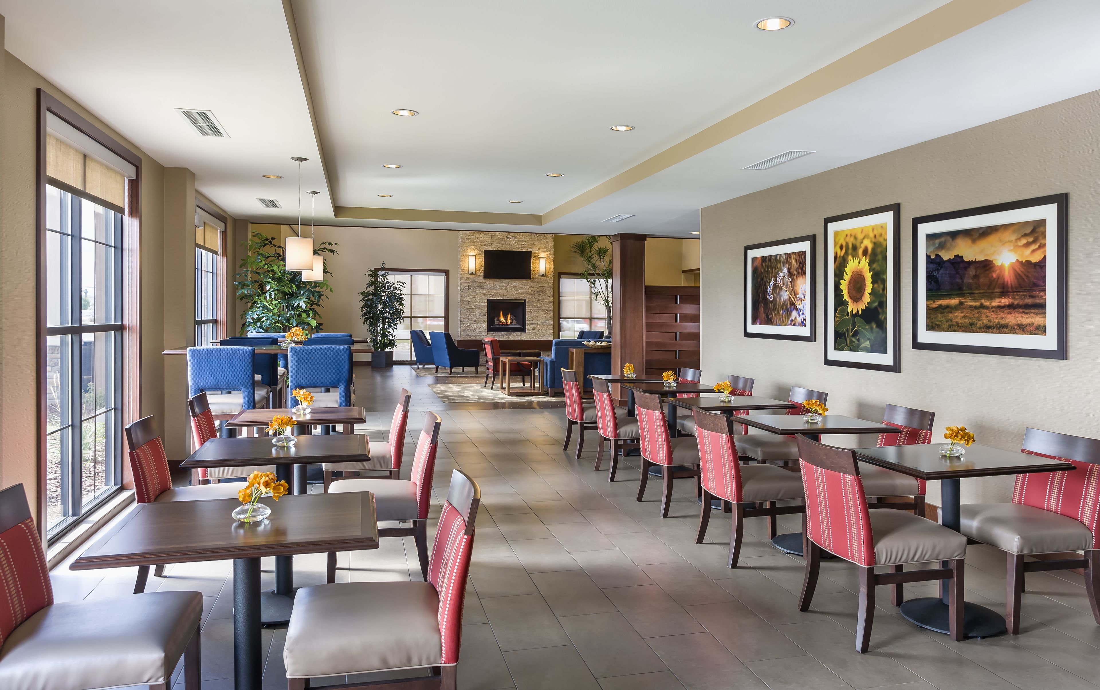 Free daily full breakfast 