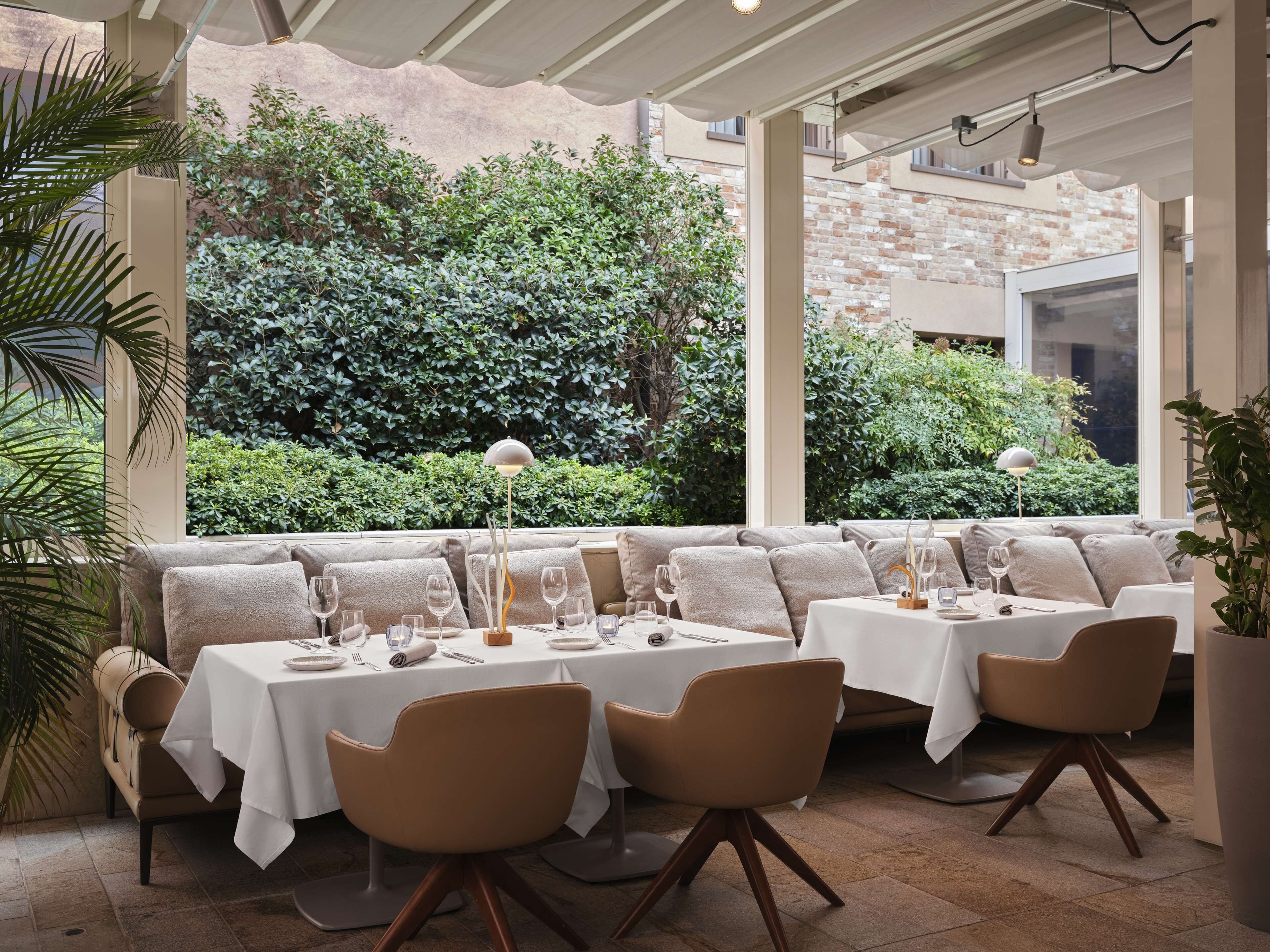 breakfast, dinner served; italian cuisine, al fresco dining