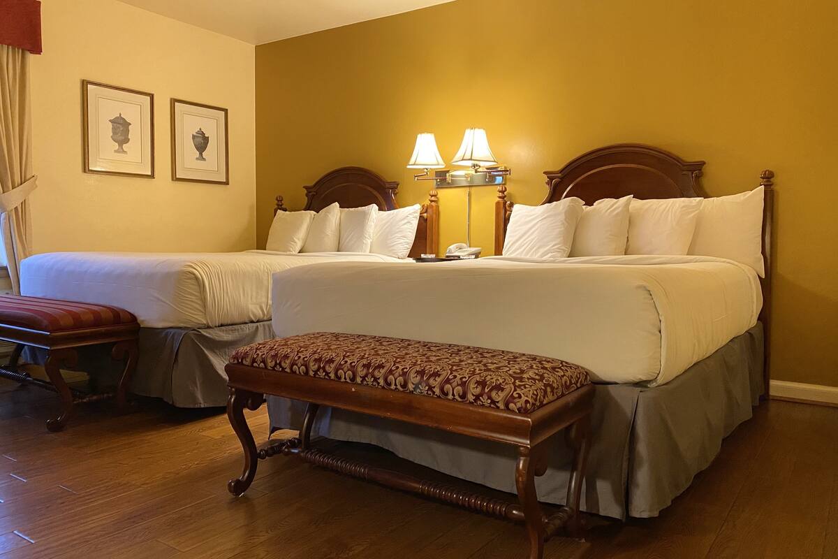 1 bedroom, individually decorated, blackout curtains, bed sheets
