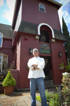 Restaurant - Excelsior Inn (Eugene)