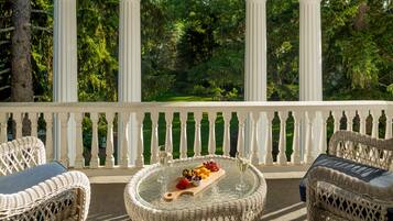 Juliet's Chamber | Balcony