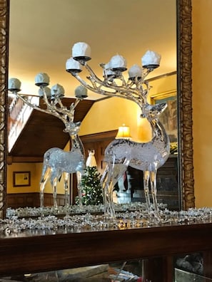 Interior detail - Albemarle Inn (Asheville)