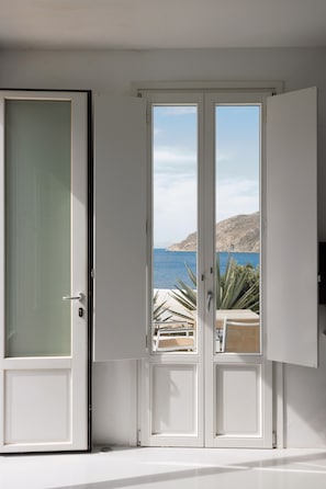 Superior Room, Multiple Beds, Sea View | In-room safe, soundproofing, iron/ironing board, free cribs/infant beds