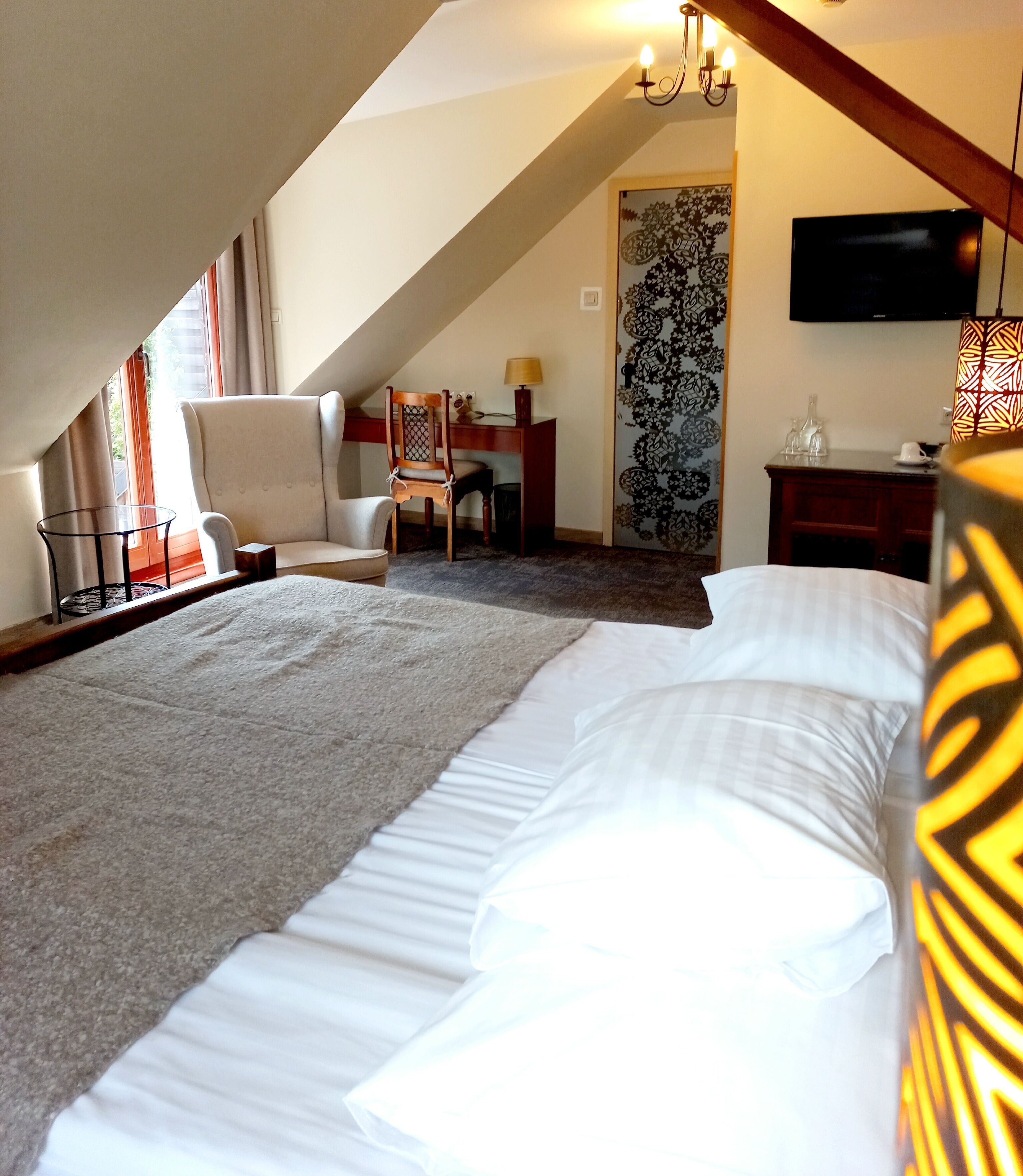 豪華雙人房 | 客房內保險箱、書桌、免費搖籃/嬰兒床、折疊床/加床