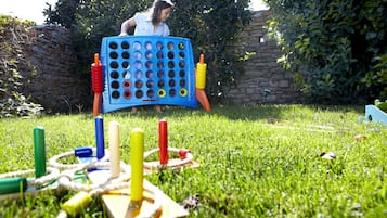Außen-Kinderspielplatz