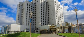Luchesa Hotel