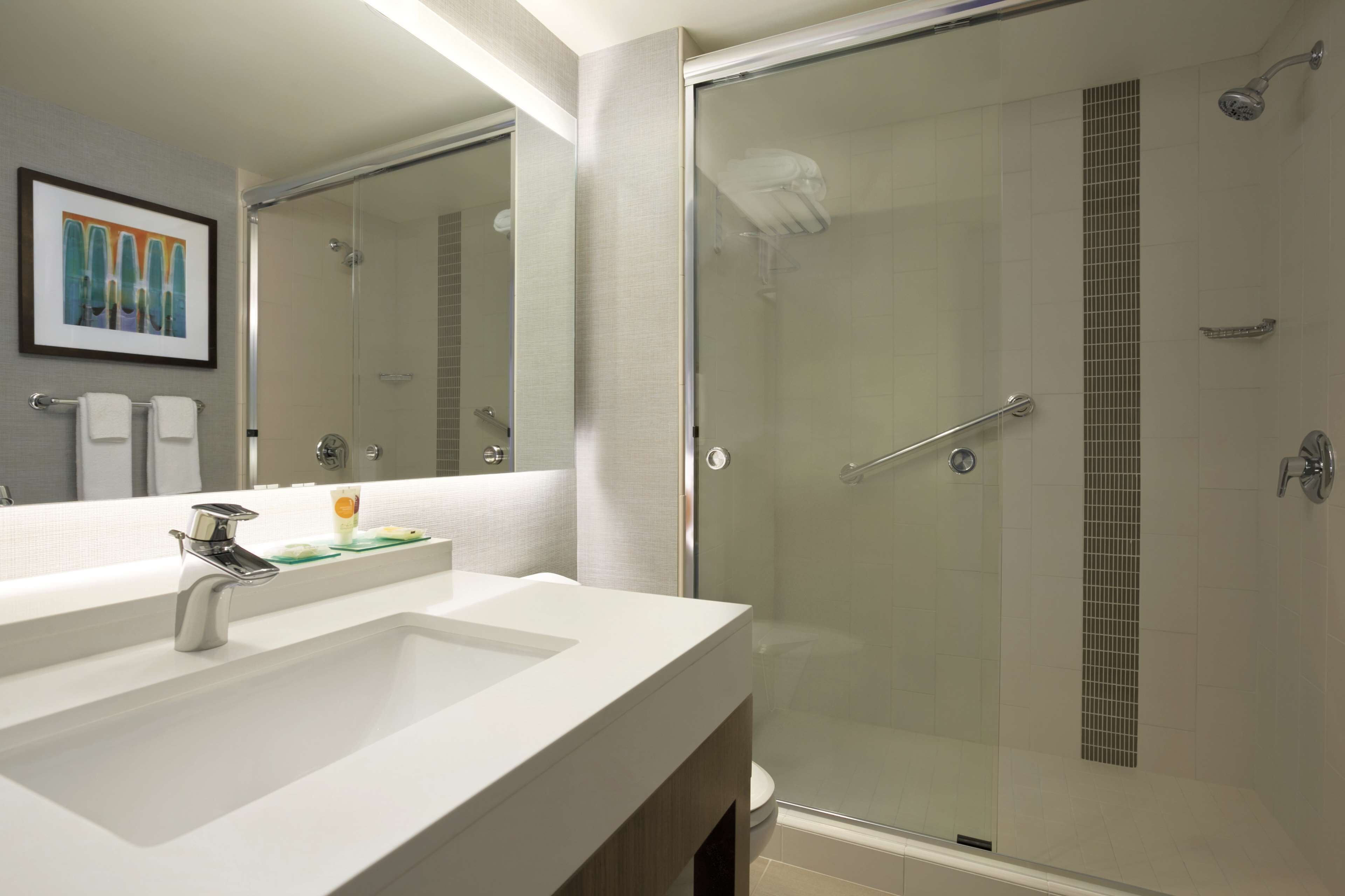 hypo-allergenic bedding, desk, iron/ironing board, free cots/infant beds