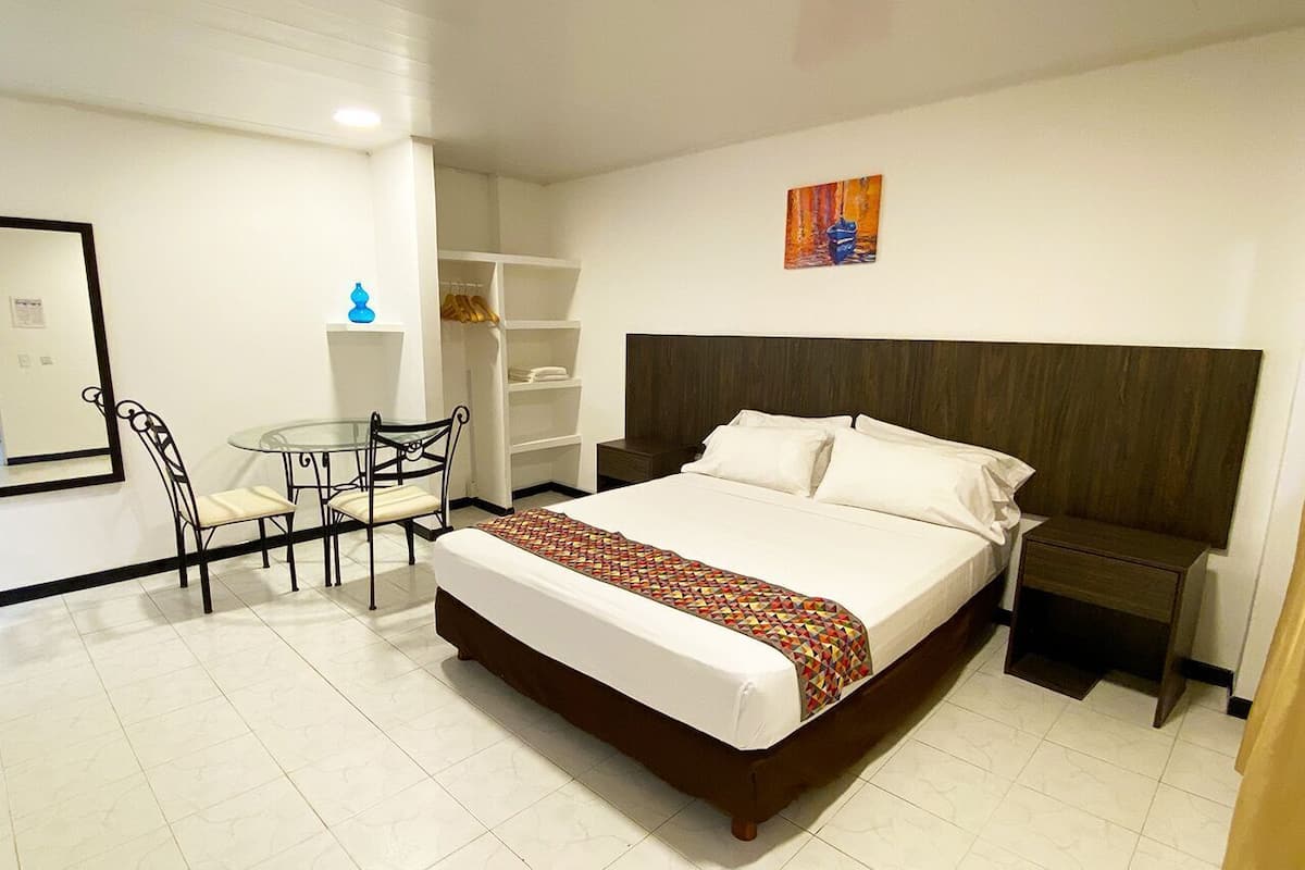 Caja fuerte y ropa de cama