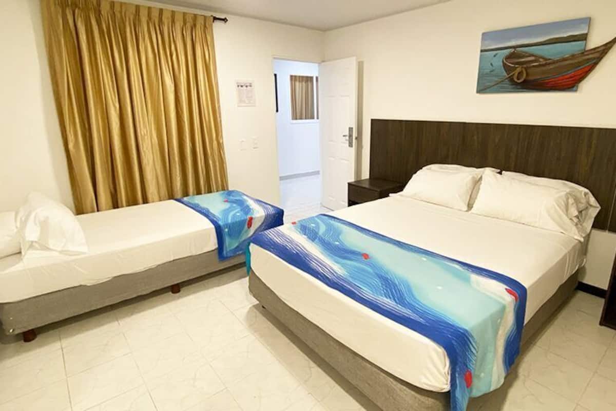 Caja fuerte y ropa de cama