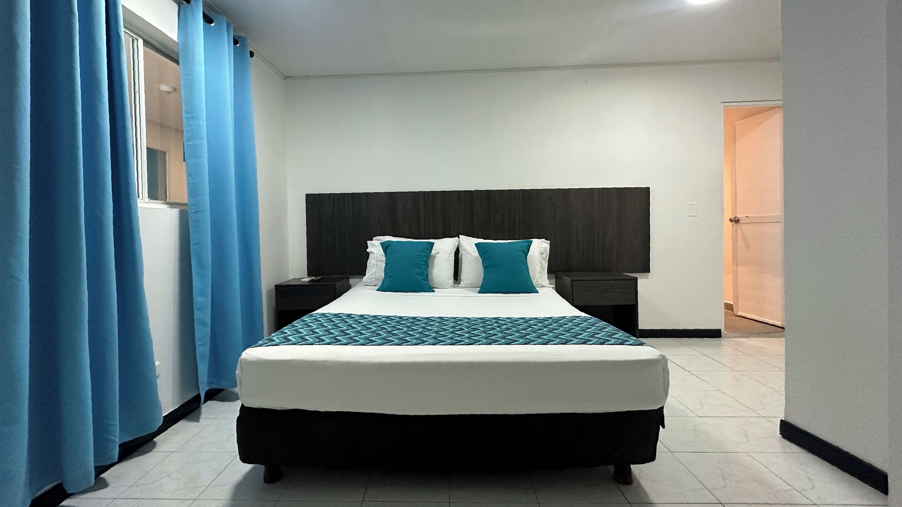 Doppia Superior | Una cassaforte in camera, lenzuola