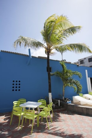 Sundeck