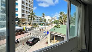 Deluxe-Doppelzimmer, 1 King-Bett, Balkon, Stadtblick | Ausblick vom Zimmer