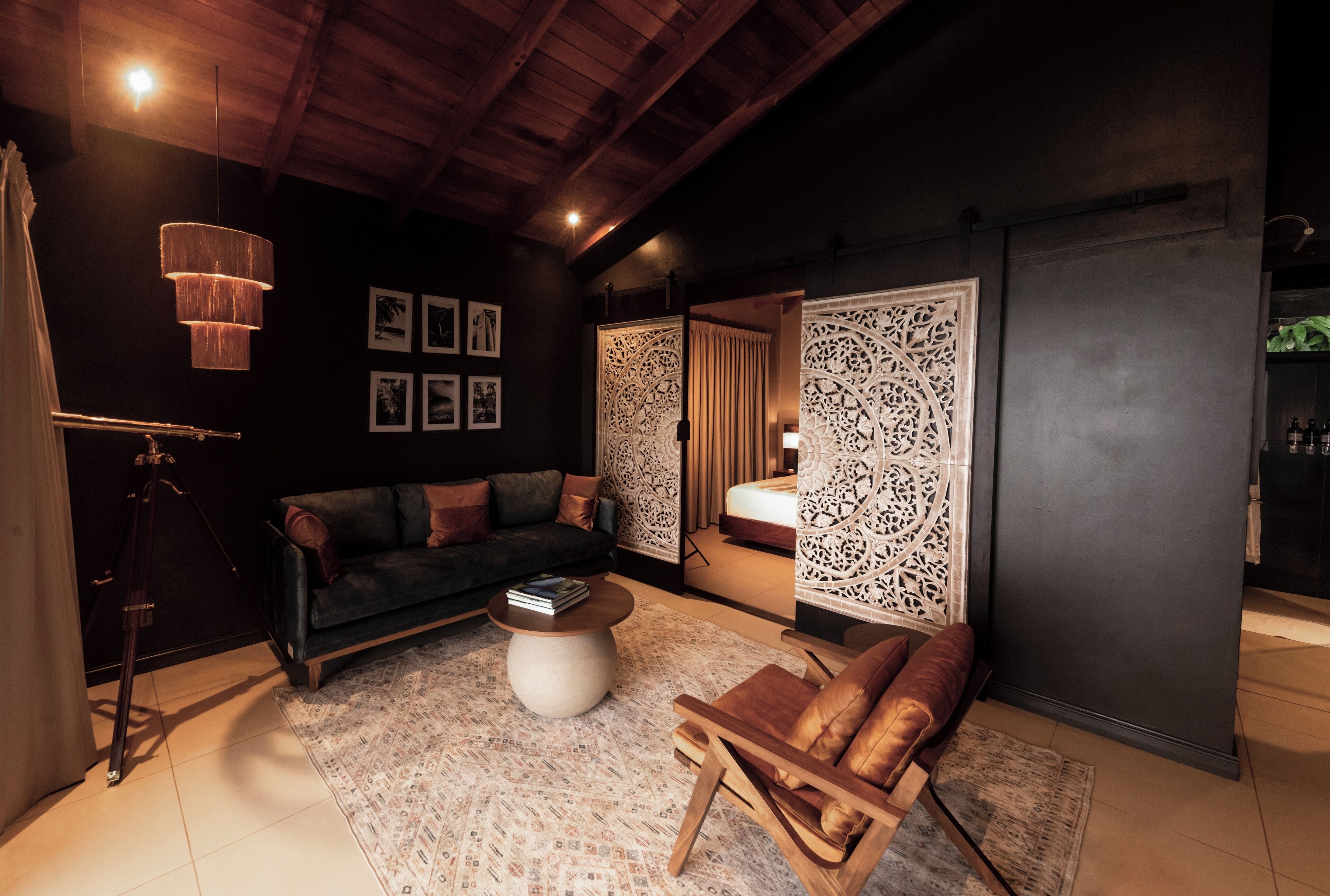 高级房 | 起居区