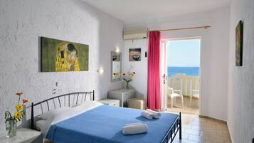 Perhehuoneisto, 1 makuuhuone, merinäköala | Ruokailu omassa huoneessa