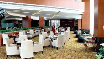 Desayuno a la carta (MYR 24 por persona)