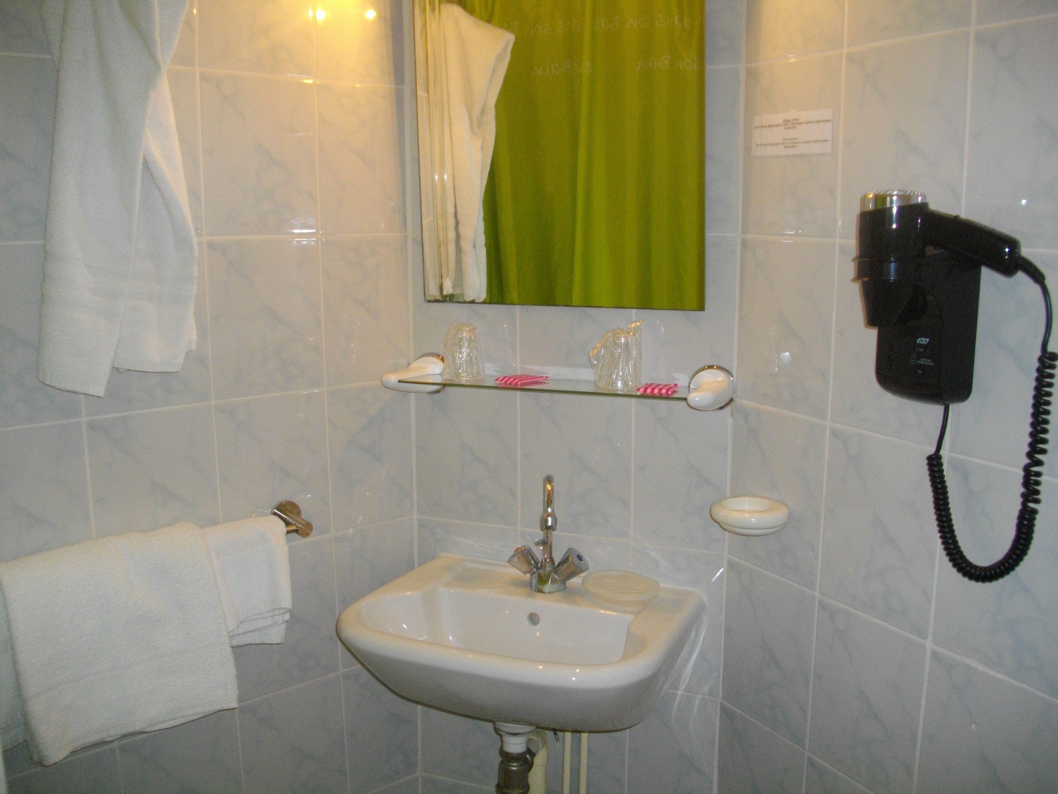 Photo - Hôtel Central