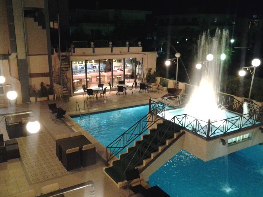 Seasonal outdoor pool, pool umbrellas, sun loungers