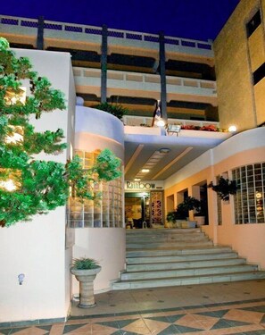 Property entrance - Rainbow Hotel (Rhodes)