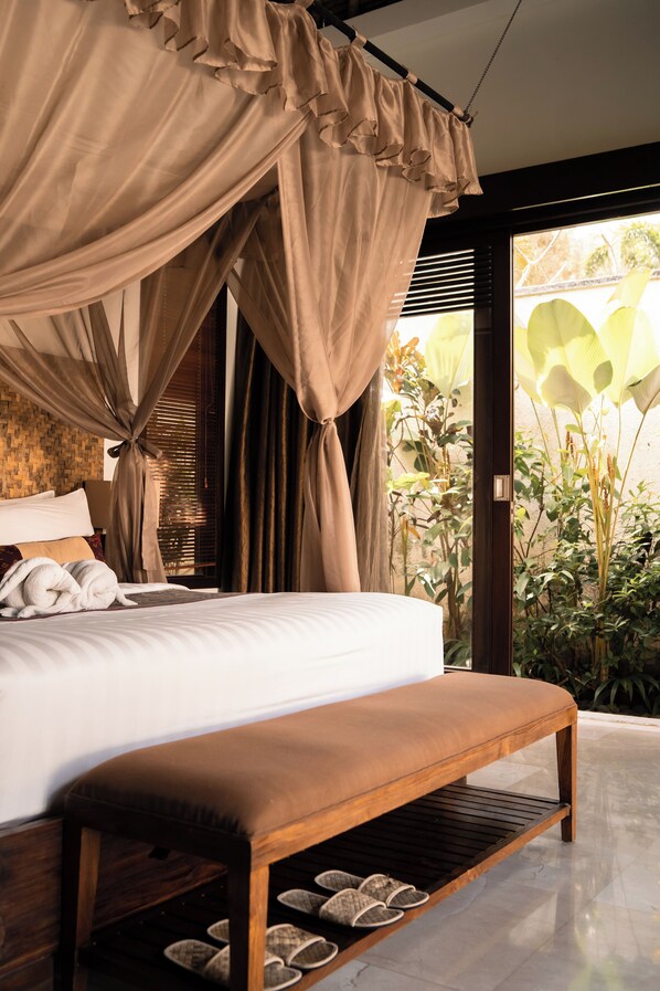 Down duvets, Select Comfort beds, minibar, in-room safe - Mahagiri Villas & Spa Dreamland (Ungasan)