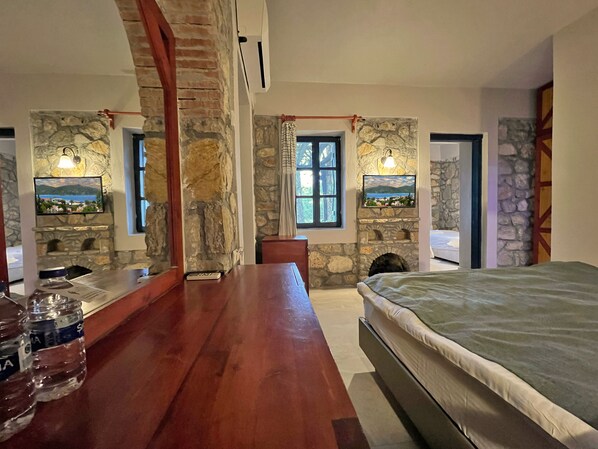 Stone Sea View Family Room